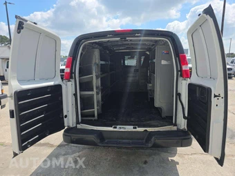 2019 Chevrolet Express 2500 Cargo Van 1WT 135.0" WB - miniatura 11