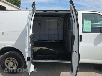 2019 Chevrolet Express 2500 Cargo Van 1WT 135.0" WB – miniatura 13