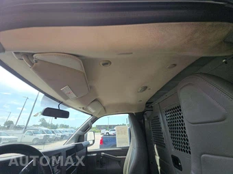 2019 Chevrolet Express 2500 Cargo Van 1WT 135.0" WB – miniatura 8