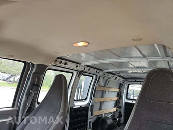 2019 Chevrolet Express 2500 Cargo Van 1WT 135.0" WB - miniatura 11