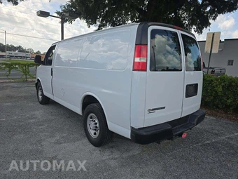 2019 Chevrolet Express 2500 Cargo Van 1WT 135.0" WB - miniatura 2