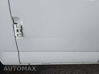 2019 Chevrolet Express 2500 Cargo Van 1WT 135.0" WB - miniatura 26