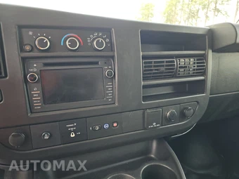 2019 Chevrolet Express 2500 Cargo Van 1WT 135.0" WB - miniatura 11