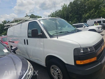 2019 Chevrolet Express 2500 Cargo Van 1WT 135.0" WB - miniatura 3