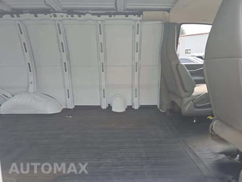 2019 Chevrolet Express 2500 Cargo Van 1WT 135.0" WB - miniatura 15
