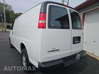 2019 Chevrolet Express 2500 Cargo Van 1WT 135.0" WB - miniatura 2