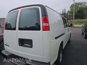 2019 Chevrolet Express 2500 Cargo Van 1WT 135.0" WB - miniatura 3