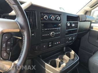 2019 Chevrolet Express 2500 Cargo Van 1WT 135.0" WB – miniatura 11