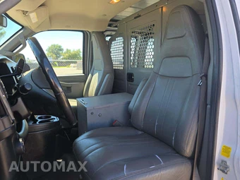2019 Chevrolet Express 2500 Cargo Van 1WT 135.0" WB – miniatura 3