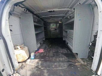 2019 Chevrolet Express 2500 Cargo Van 1WT 135.0" WB - miniatura 13