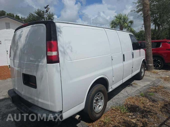 2019 Chevrolet Express 2500 Cargo Van 1WT 135.0" WB - miniatura 3