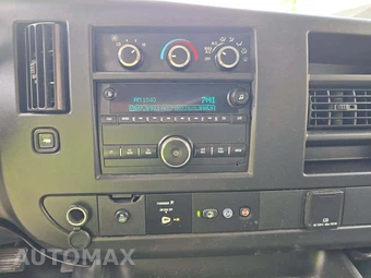 2019 Chevrolet Express 2500 Cargo Van 1WT 155.0" WB - miniatura 10