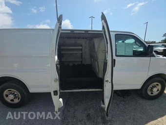 2019 Chevrolet Express 2500 Cargo Van 1WT 155.0" WB - miniatura 13