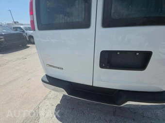 2019 Chevrolet Express 2500 Cargo Van 1WT 155.0" WB - miniatura 25