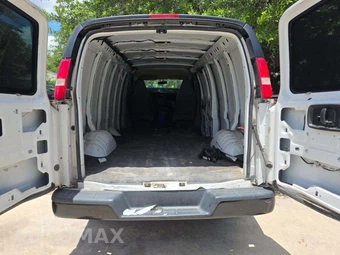 2019 Chevrolet Express 2500 Cargo Van 1WT 155.0" WB - miniatura 13
