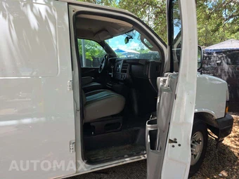 2019 Chevrolet Express 2500 Cargo Van 1WT 155.0" WB - miniatura 17