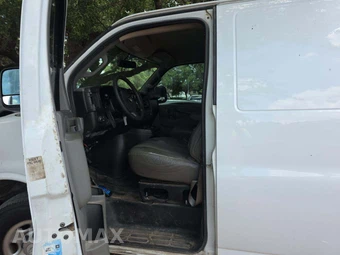2019 Chevrolet Express 2500 Cargo Van 1WT 155.0" WB - miniatura 6
