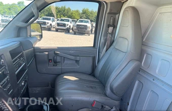 2019 Chevrolet Express 2500 Cargo Van 1WT 155.0" WB - miniatura 12