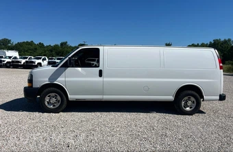 2019 Chevrolet Express 2500 Cargo Van 1WT 155.0" WB - miniatura 4