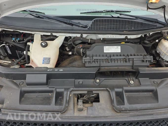 2019 Chevrolet Express 2500 Cargo Van 1WT 155.0" WB - miniatura 14