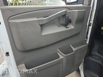 2019 Chevrolet Express 2500 Cargo Van 1WT 155.0" WB - miniatura 9