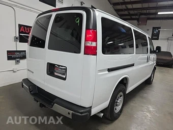 2019 Chevrolet Express 2500 Passenger Van LS 1LS 135.0" WB - miniatura 4