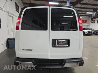 2019 Chevrolet Express 2500 Passenger Van LS 1LS 135.0" WB - miniatura 5