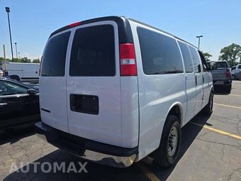 2019 Chevrolet Express 2500 Passenger Van LT 1LT 135.0" WB - miniatura 3