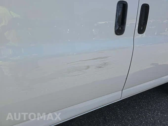 2019 Chevrolet Express 3500 Cargo Van 1WT 135.0" WB - miniatura 25