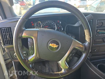 2019 Chevrolet Express 3500 Cargo Van 1WT 135.0" WB – miniatura 10