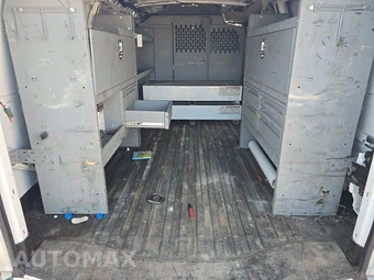 2019 Chevrolet Express 3500 Cargo Van 1WT 135.0" WB – miniatura 17