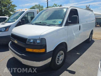 2019 Chevrolet Express 3500 Cargo Van 1WT 135.0" WB
