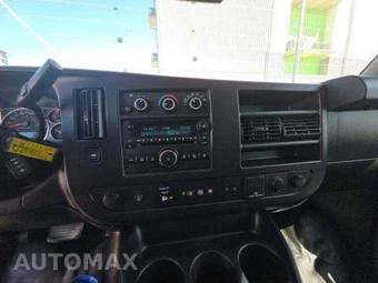2019 Chevrolet Express 3500 Cargo Van 1WT 155.0" WB – miniatura 10