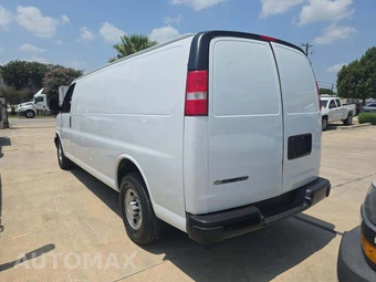 2019 Chevrolet Express 3500 Cargo Van 1WT 155.0" WB - miniatura 2