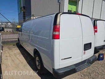 2019 Chevrolet Express 3500 Cargo Van 1WT 155.0" WB - miniatura 2