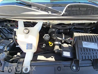 2019 Chevrolet Express 3500 Cargo Van 1WT 155.0" WB - miniatura 21