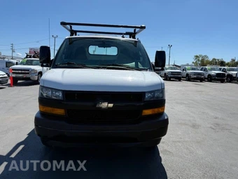 2019 Chevrolet Express 3500 Cutaway 1WT - miniatura 2