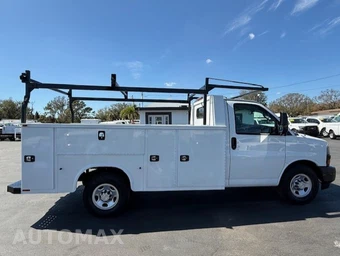 2019 Chevrolet Express 3500 Cutaway 1WT - miniatura 4