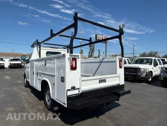 2019 Chevrolet Express 3500 Cutaway 1WT - miniatura 8