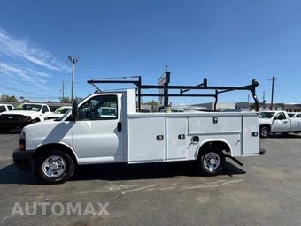 2019 Chevrolet Express 3500 Cutaway 1WT - miniatura 9
