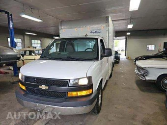 2019 Chevrolet Express 3500 Cutaway 1WT