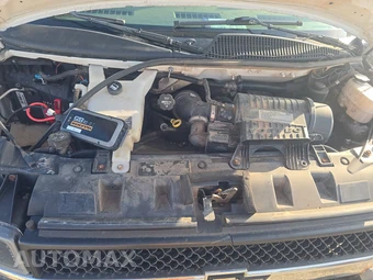 2019 Chevrolet Express 3500 Cutaway 1WT DRW – miniatura 16