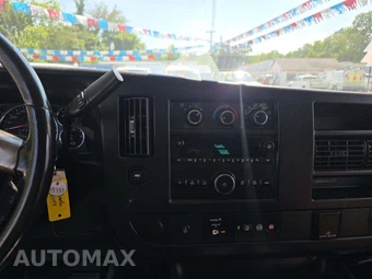 2019 Chevrolet Express 3500 Passenger Van LS 1LS 155.0" WB - miniatura 10