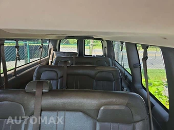 2019 Chevrolet Express 3500 Passenger Van LS 1LS 155.0" WB - miniatura 14