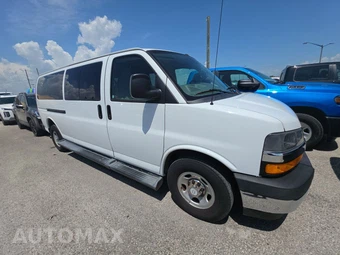 2019 Chevrolet Express 3500 Passenger Van LT 1LT 155.0" WB - miniatura 3