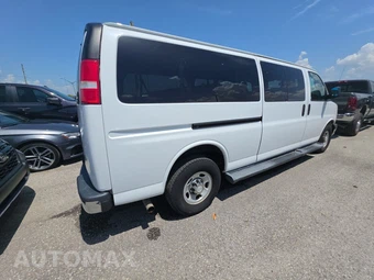 2019 Chevrolet Express 3500 Passenger Van LT 1LT 155.0" WB - miniatura 4