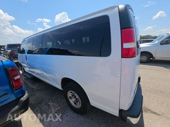 2019 Chevrolet Express 3500 Passenger Van LT 1LT 155.0" WB - miniatura 6