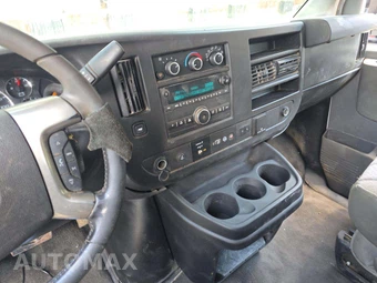 2019 Chevrolet Express 3500 Passenger Van LT 1LT 155.0" WB - miniatura 10
