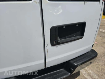 2019 Chevrolet Express 3500 Passenger Van LT 1LT 155.0" WB - miniatura 15