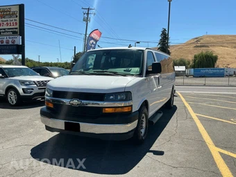 2019 Chevrolet Express 3500 Passenger Van LT 1LT 155.0" WB - samochód z USA z aukcji Manheim, oferta Kup Teraz w AUTOMAX
